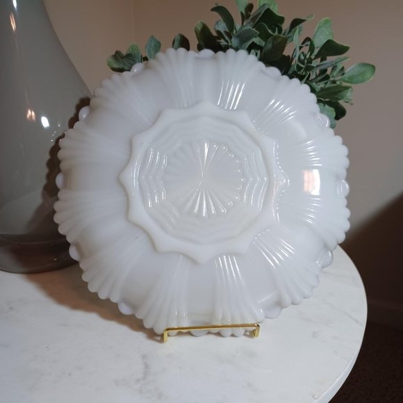 Vintage Anchor Hocking White Milk Glass Divided Serving Plate with Gold Trim - Picture 2 of 5